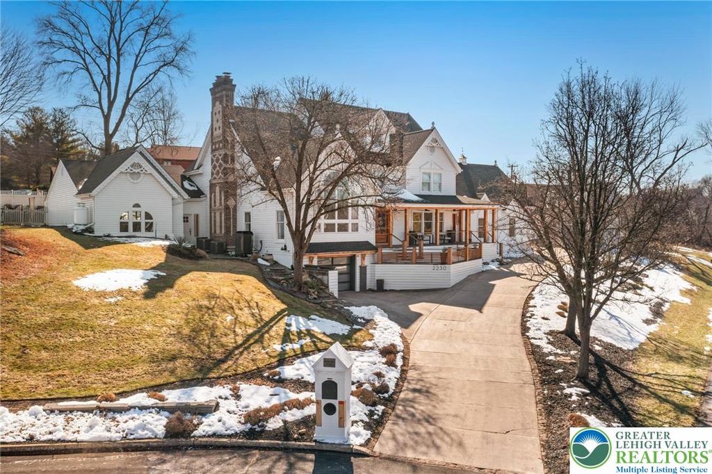 2230 Greenwood Road, Salisbury Twp, PA 18103