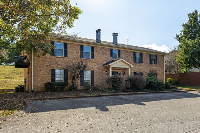 760 Fox Ridge Dr, Brentwood, TN 37027