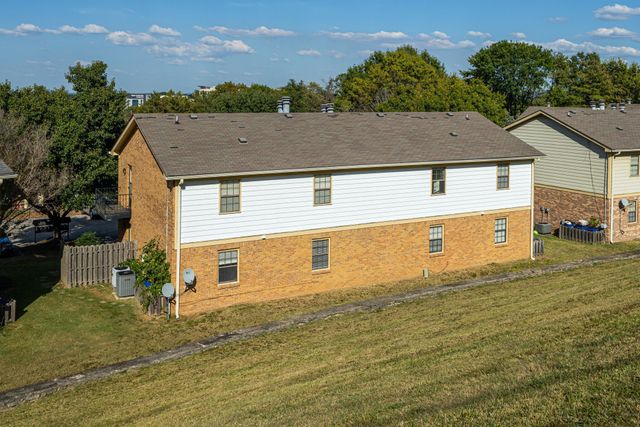 760 Fox Ridge Dr, Brentwood, TN 37027