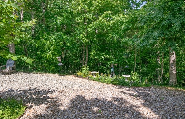 23 Parkridge Drive, Bella Vista, AR 72715