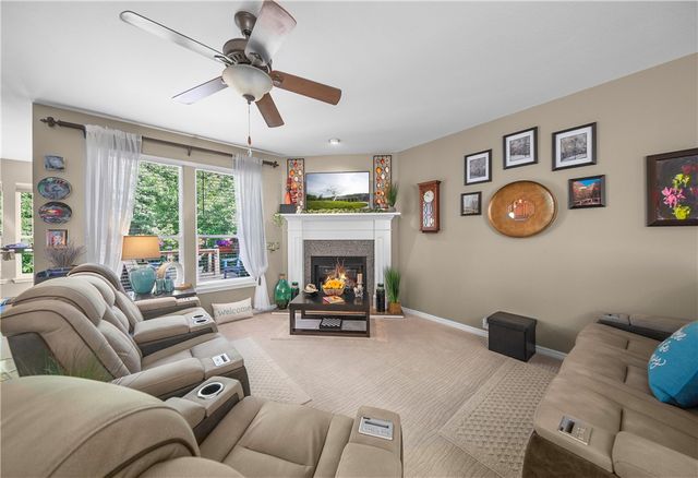 23 Parkridge Drive, Bella Vista, AR 72715