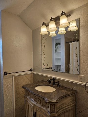 108 2nd Street, Whitney, TX 76692