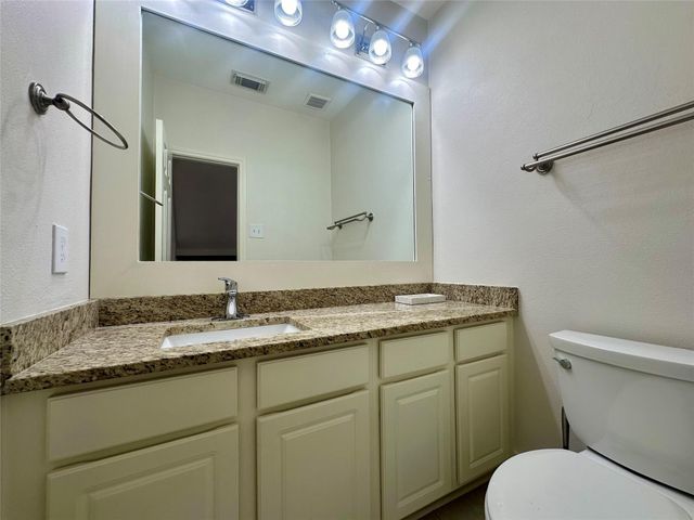 2486 Bering Drive 2486, Houston, TX 77057