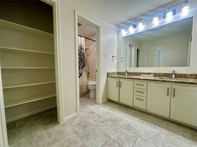 2486 Bering Drive 2486, Houston, TX 77057