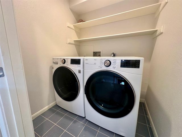 2486 Bering Drive 2486, Houston, TX 77057