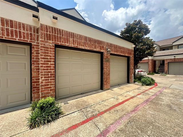 2486 Bering Drive 2486, Houston, TX 77057