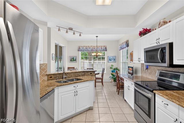 15159 Oxford CV 2502, Fort Myers, FL 33919
