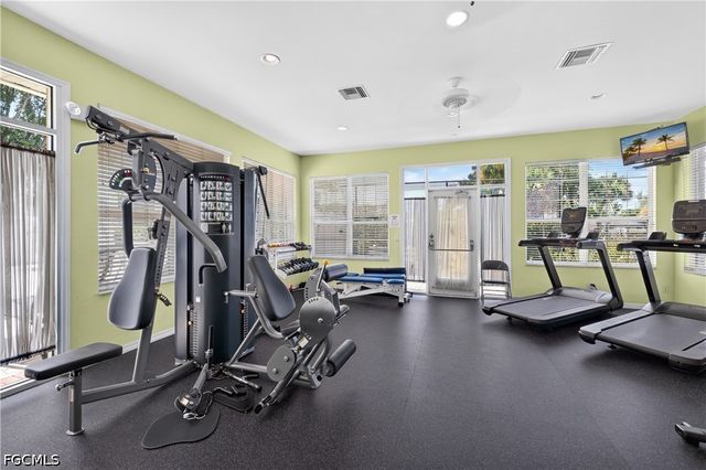 15159 Oxford CV 2502, Fort Myers, FL 33919