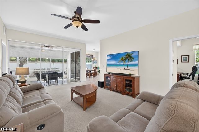 15159 Oxford CV 2502, Fort Myers, FL 33919