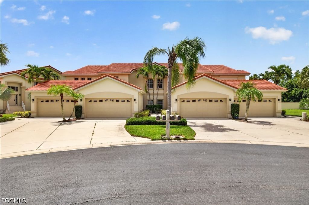 15159 Oxford CV 2502, Fort Myers, FL 33919
