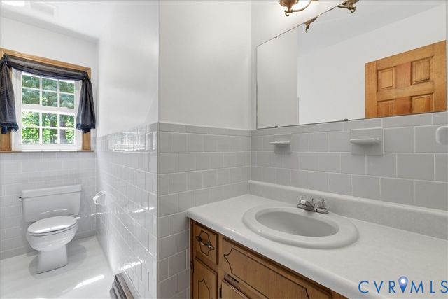 11311 Ludgate Pl, Chester, VA 23831