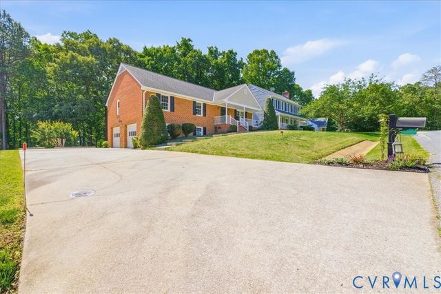 11311 Ludgate Pl, Chester, VA 23831