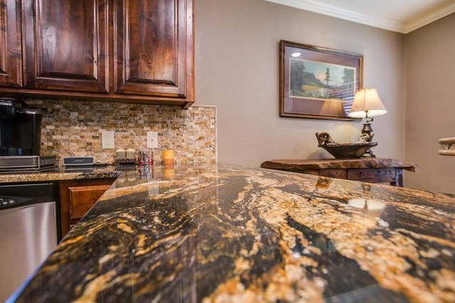 503 Driftwood Dr, Robert Lee, TX 76945