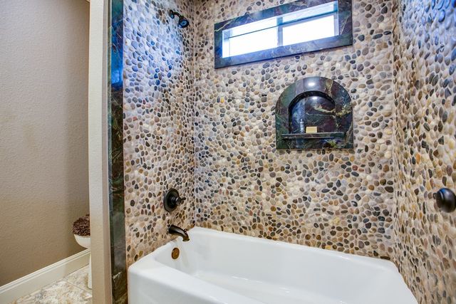 503 Driftwood Dr, Robert Lee, TX 76945