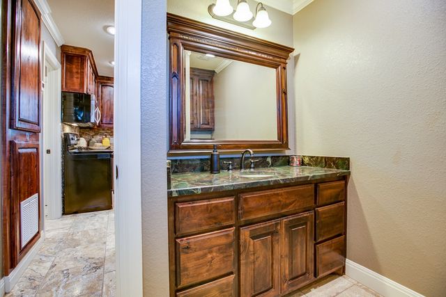 503 Driftwood Dr, Robert Lee, TX 76945