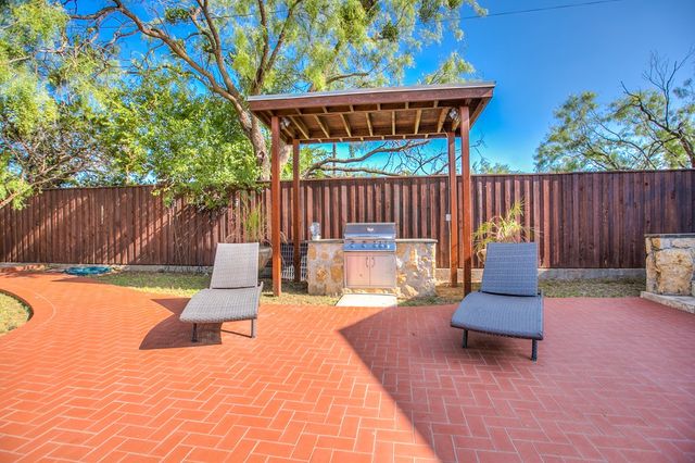 503 Driftwood Dr, Robert Lee, TX 76945