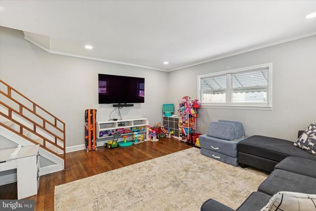 1707 CALAMIA DR, Norristown, PA 19401