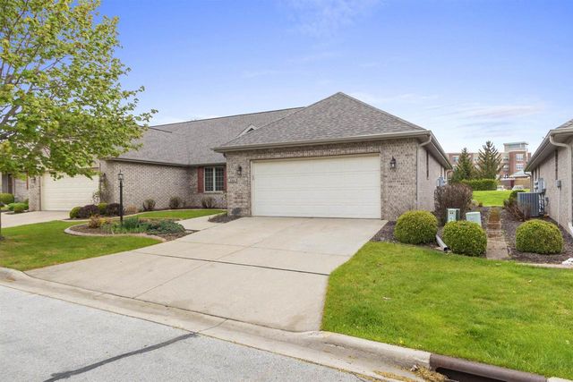 394 WOODFIELD DRIVE, Green Bay, WI 54313