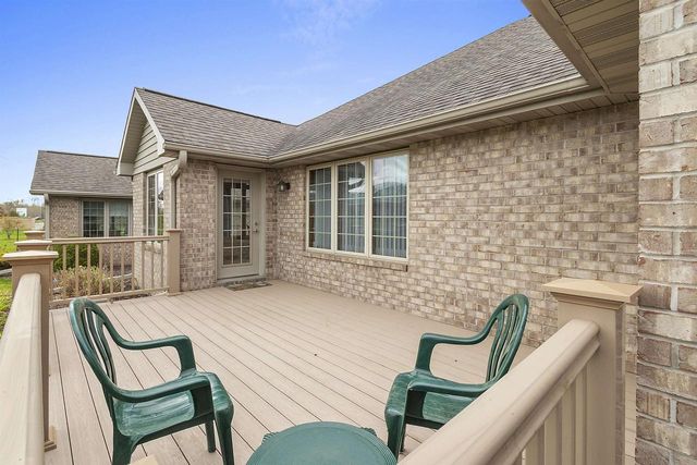 394 WOODFIELD DRIVE, Green Bay, WI 54313
