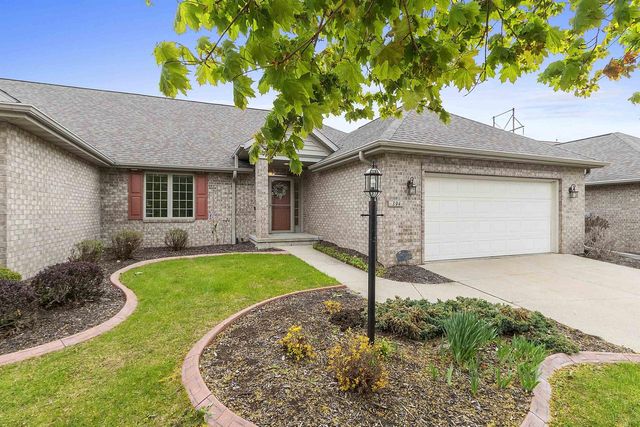 394 WOODFIELD DRIVE, Green Bay, WI 54313