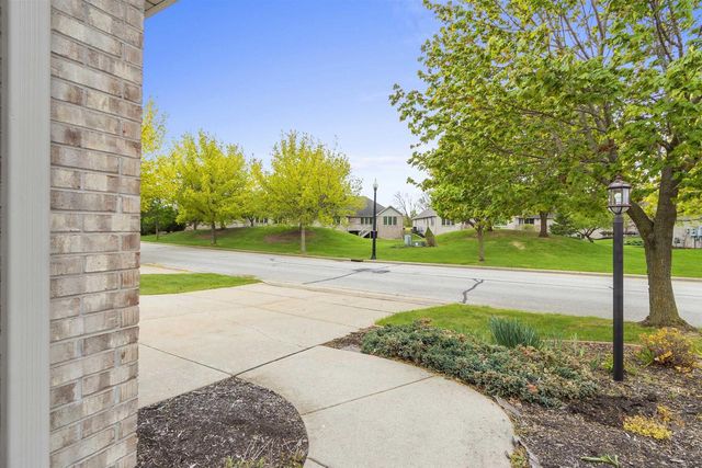 394 WOODFIELD DRIVE, Green Bay, WI 54313