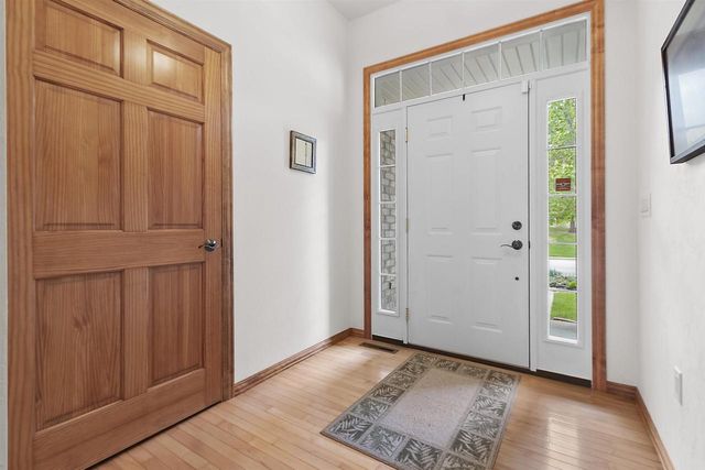 394 WOODFIELD DRIVE, Green Bay, WI 54313