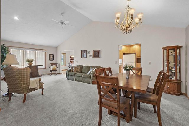 394 WOODFIELD DRIVE, Green Bay, WI 54313