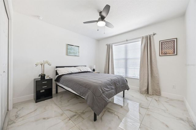 2015 ORANGE AVENUE, St Cloud, FL 34769