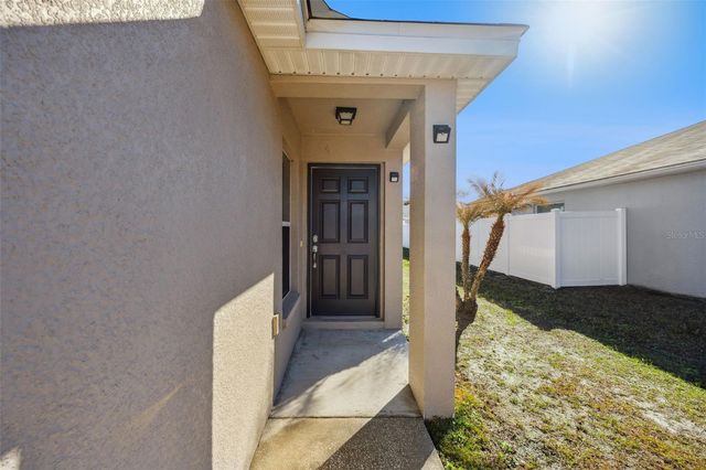 2015 ORANGE AVENUE, St Cloud, FL 34769