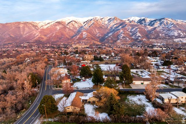 2124 E CHERRY LN, Layton, UT 84040