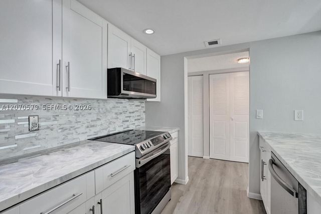 1101 River Reach Dr 511, Fort Lauderdale, FL 33315