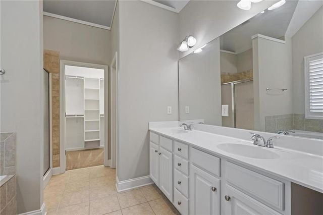 105 Peregrine Way NW, Kennesaw, GA 30144