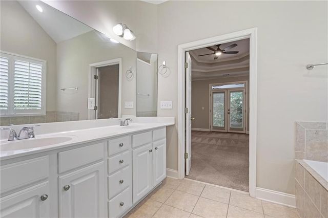 105 Peregrine Way NW, Kennesaw, GA 30144