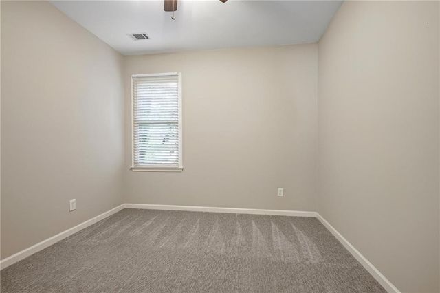 105 Peregrine Way NW, Kennesaw, GA 30144