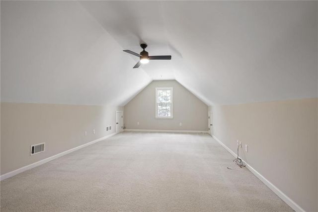 105 Peregrine Way NW, Kennesaw, GA 30144