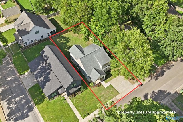 2712 8th Avenue SW, Huntsville, AL 35805