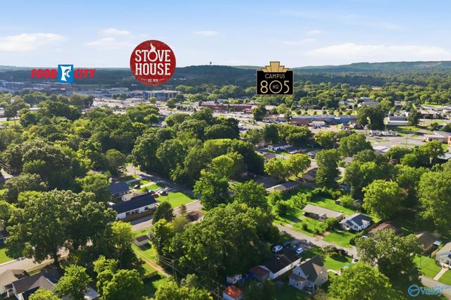 2712 8th Avenue SW, Huntsville, AL 35805