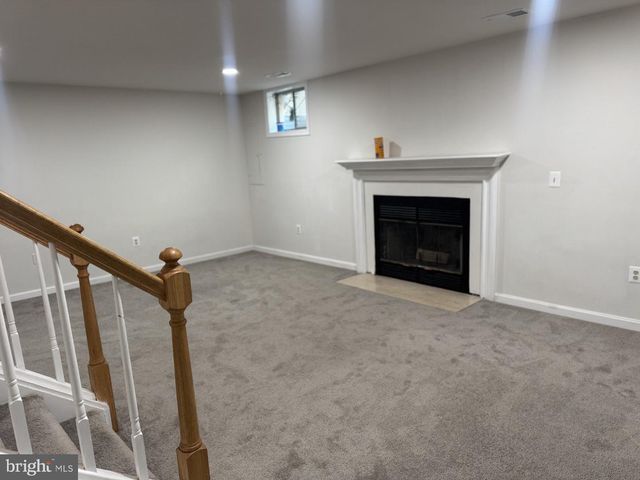 7261 OLDE LANTERN WAY, Springfield, VA 22152