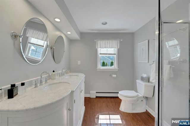 65 E Gramercy Place, Glen Rock, NJ 07452