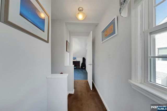 65 E Gramercy Place, Glen Rock, NJ 07452