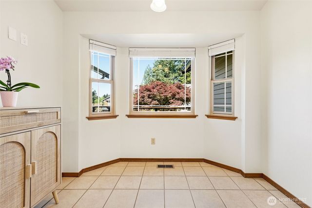 19808 137th Avenue SE, Renton, WA 98058