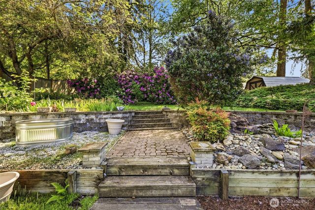 19808 137th Avenue SE, Renton, WA 98058