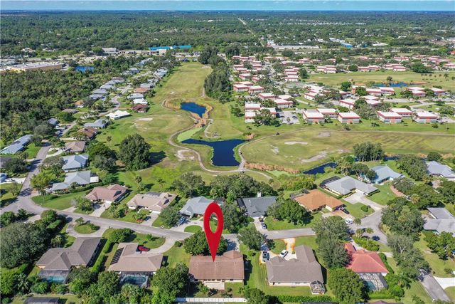560 W Forest Trail, Vero Beach, FL 32962