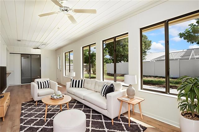 560 W Forest Trail, Vero Beach, FL 32962