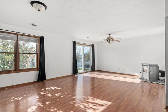 1261 Peninsula Lane, Whitewater, WI 53190