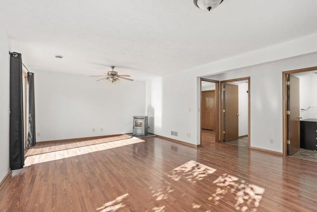 1261 Peninsula Lane, Whitewater, WI 53190