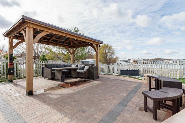 1261 Peninsula Lane, Whitewater, WI 53190