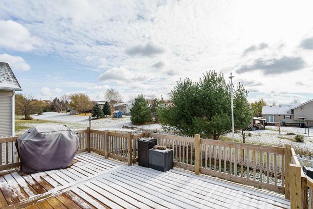 1261 Peninsula Lane, Whitewater, WI 53190