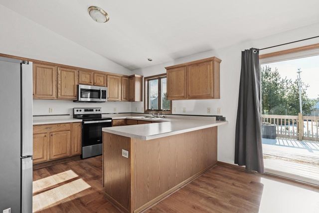 1261 Peninsula Lane, Whitewater, WI 53190