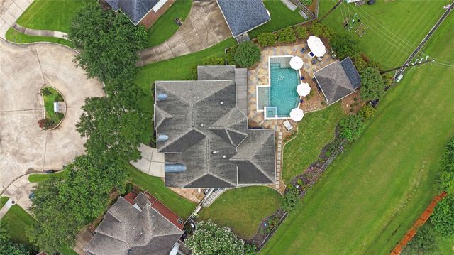 8603 Magnolia Forest Drive, Sugar Land, TX 77479